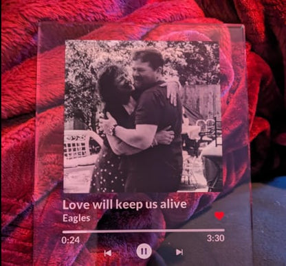 Illuminate Your Love: Personalized Song Photo Acrylic Plaque LED Night Light for Unforgettable Memories!
